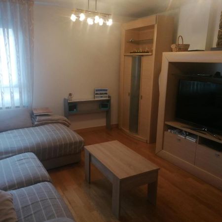 Apartamento Praga 维多利亚-加斯特伊兹 外观 照片
