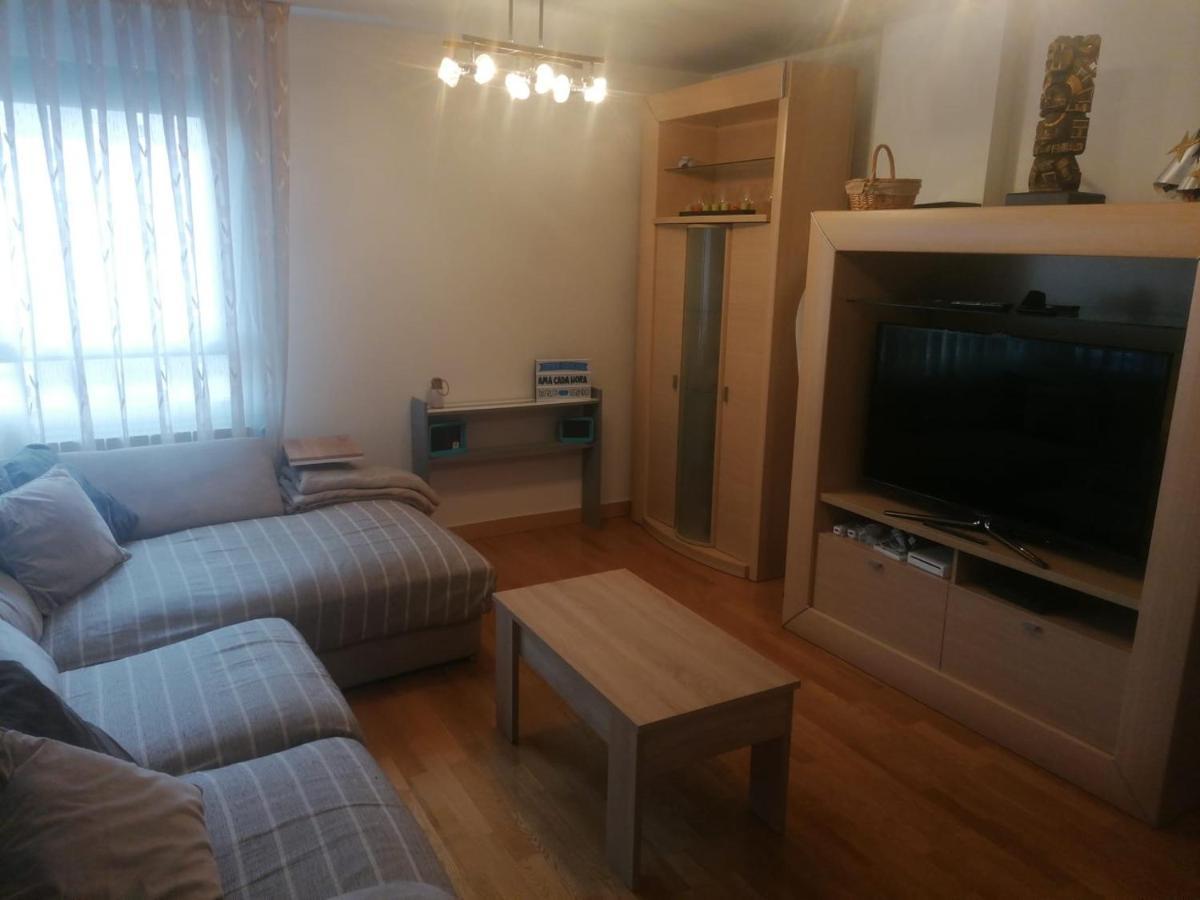 Apartamento Praga 维多利亚-加斯特伊兹 外观 照片